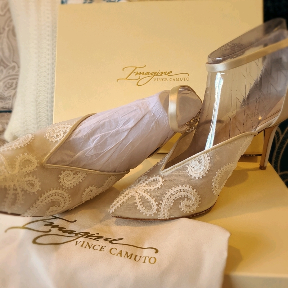 Imagine by Vince Camuto Marha Bridal Pumps